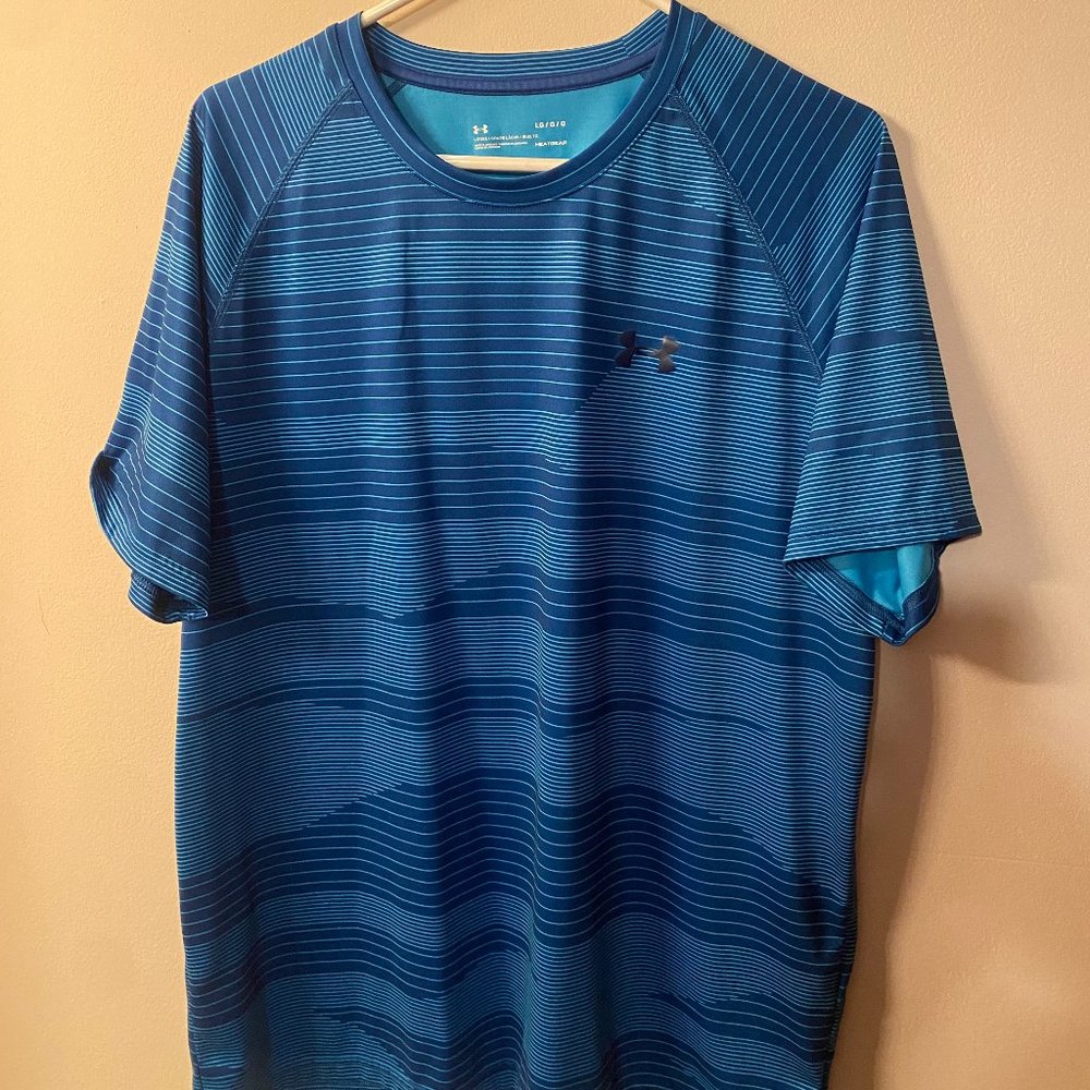 Mens Large Under Armour T shirt
